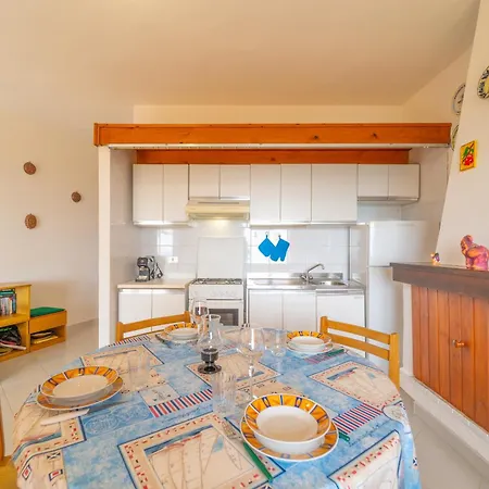 Punzy By Domusaway Apartment Porto Istana