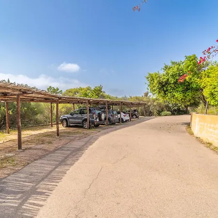 Punzy By Domusaway Apartment Porto Istana