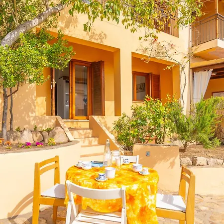 Punzy By Domusaway Apartment Porto Istana